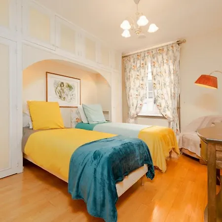Hébergement de vacances Splendide Maison De Maître à 50m Du Port Et 100m De La *