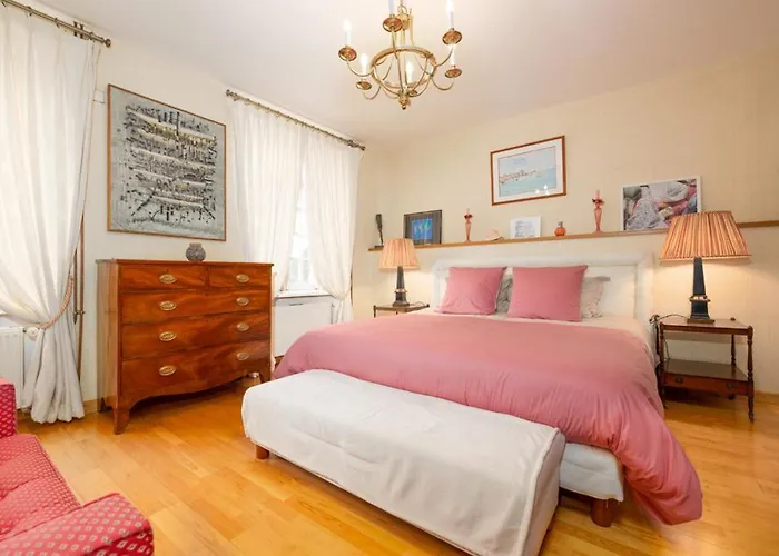 Prázdninový dům Splendide Maison De Maitre A 50m Du Port Et 100m De La Barfleur